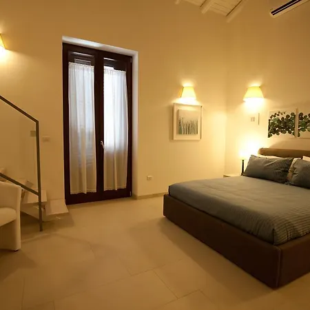 Italiana Maniace 3*